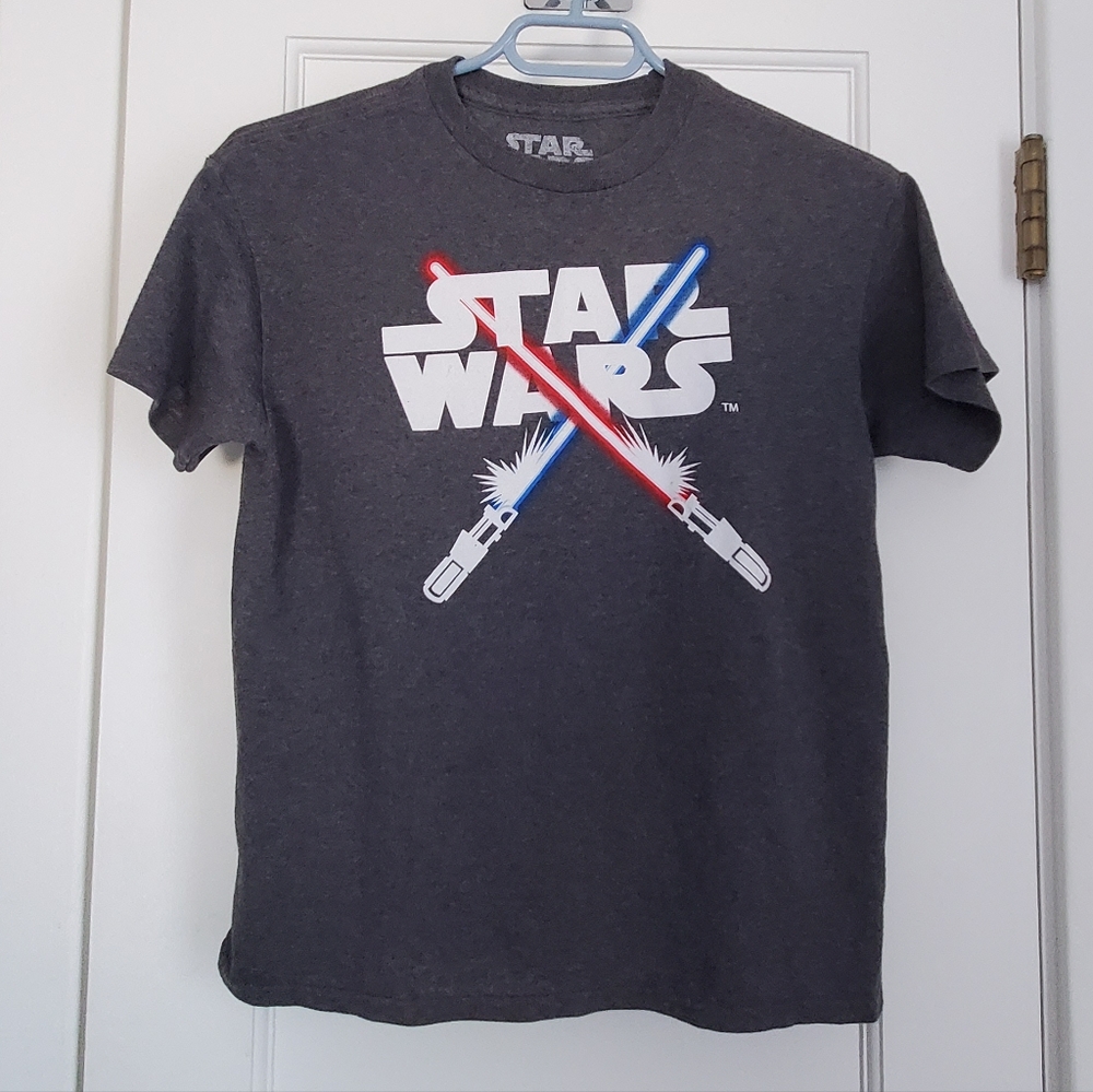 STAR WARS Kid's clashing lightsabers dark gray t-shirt Size 7